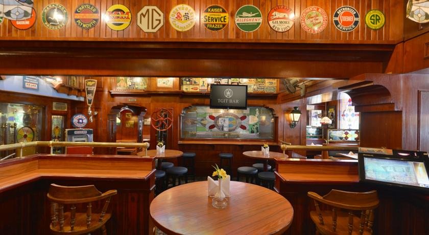 رستوران هتل آستوریا