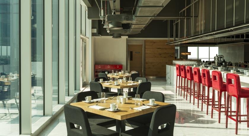 رستوران هتل شرایتون گرند دبی