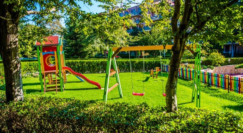 فصای بازی هتل هاوانا بلغارستان