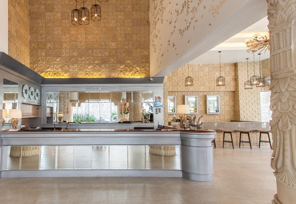 لابی هتل پاتونگ هریتیج پوکت لابی هتل پاتونگ هریتیج پوکت