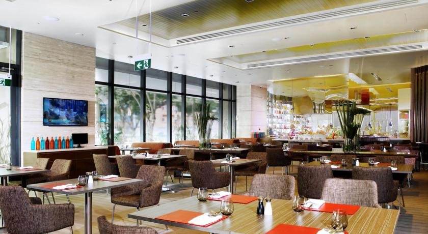 رستوران هتل وان فارر سنگاپور 