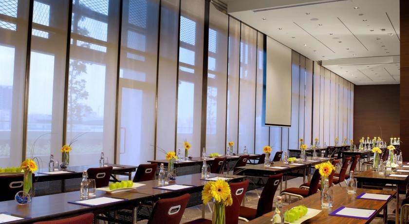 سالن کنفرانس هتل وان فارر سنگاپور 