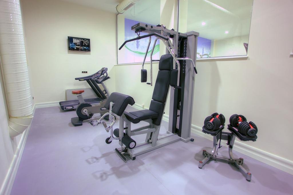 سالن بدنسازی هتل لیک پالاس باکو