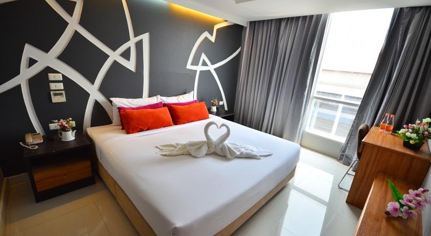 اتاق هتل اچ رزیدنس بانکوک