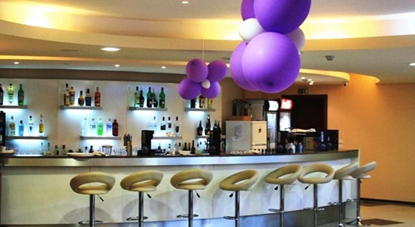 بار هتل سنترال بلغارستان