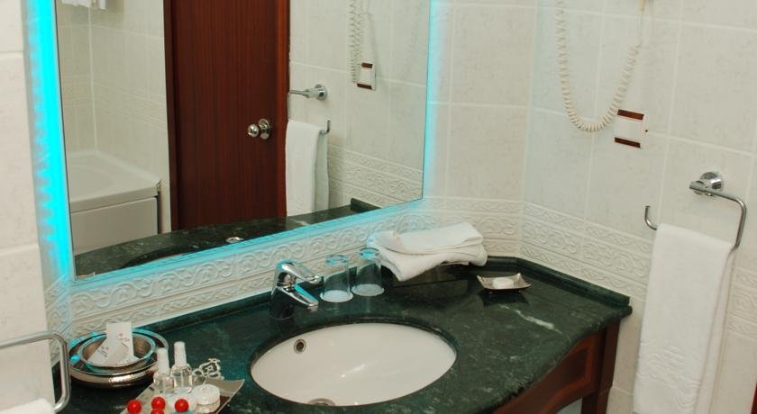 اتاق هتل گرند جواهر استانبول اتاق هتل گرند جواهر استانبول