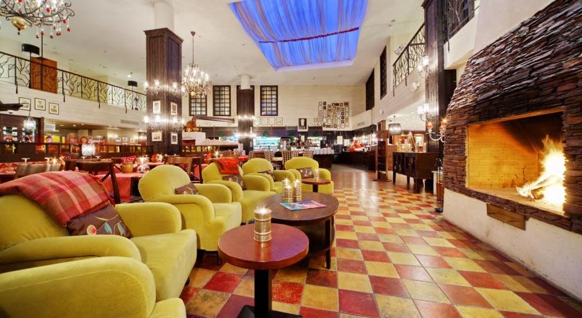 لابی هتل سوکوس اولیمپیا گاردن سنت پترزبورگ روسیه