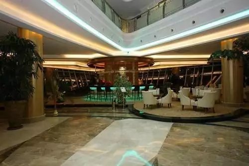 لابی هتل ترنساتلانتیک آنتالیا لابی هتل ترنساتلانتیک آنتالیا