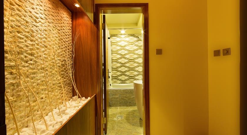 اسپا هتل سان اند اسکای دبی