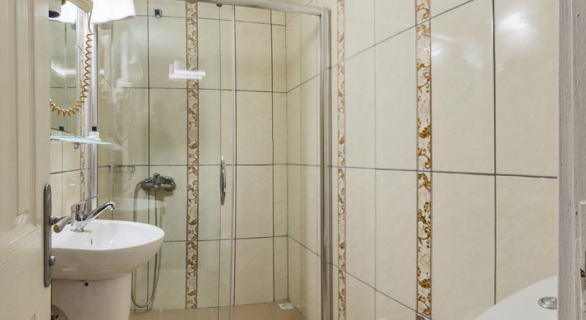 سرویس بهداشتی هتل مارال