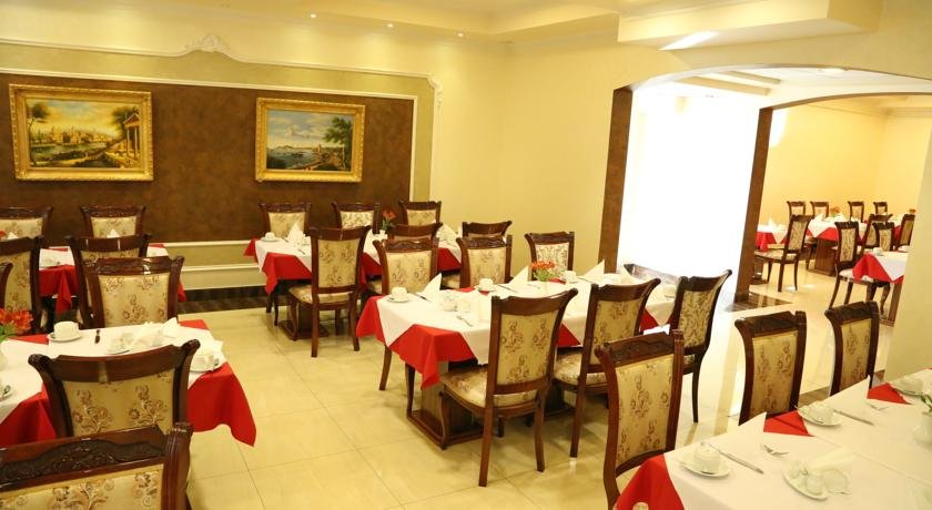 رستوران هتل رویال پلازا ایروان رستوران هتل رویال پلازا ایروان