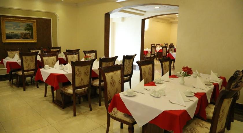 رستوران هتل رویال پلازا ایروان رستوران هتل رویال پلازا ایروان