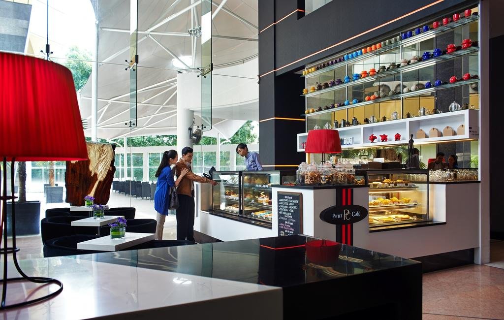 رستوران هتل پولمن بنگسار کوالالامپور رستوران هتل پولمن بنگسار کوالالامپور