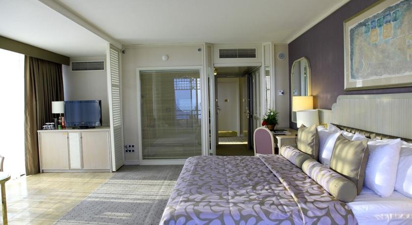 اتاق هتل ریکسوس داون تاون آنتالیا