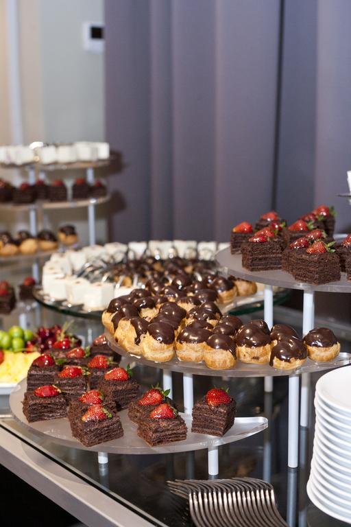 رستوران هتل تفلیس ماریوت