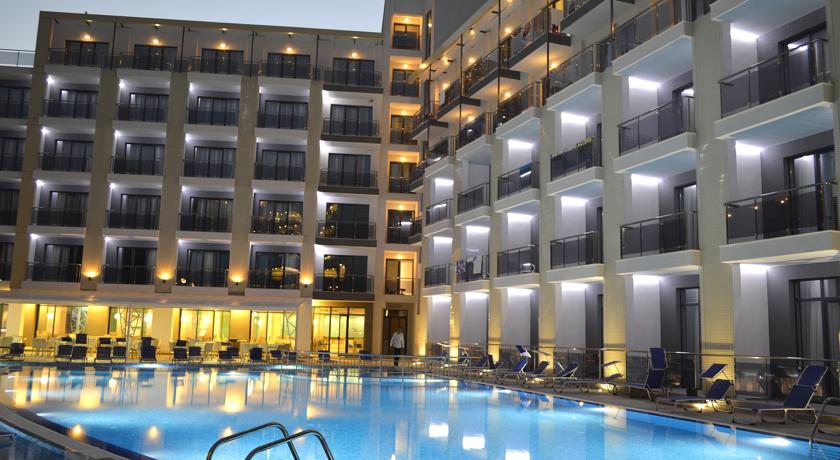 هتل آرنا مار