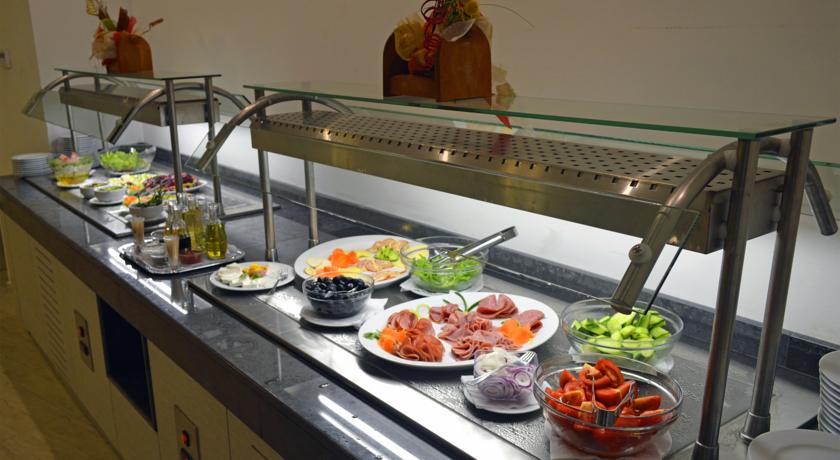 رستوران هتل آرنا مار بلغارستان 