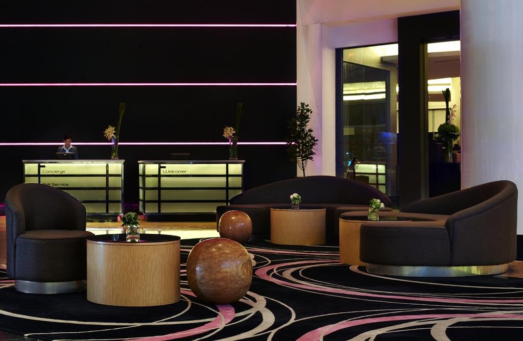 لابی هتل پولمن بنگسار کوالالامپور لابی هتل پولمن بنگسار کوالالامپور