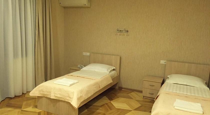اتاق هتل دوسی تفلیس