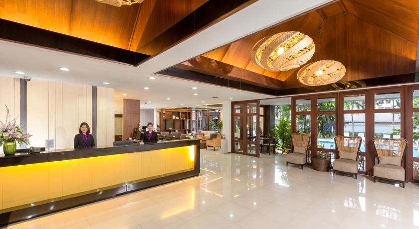 لابی هتل هالیدی ریزورت پاتایا تایلند