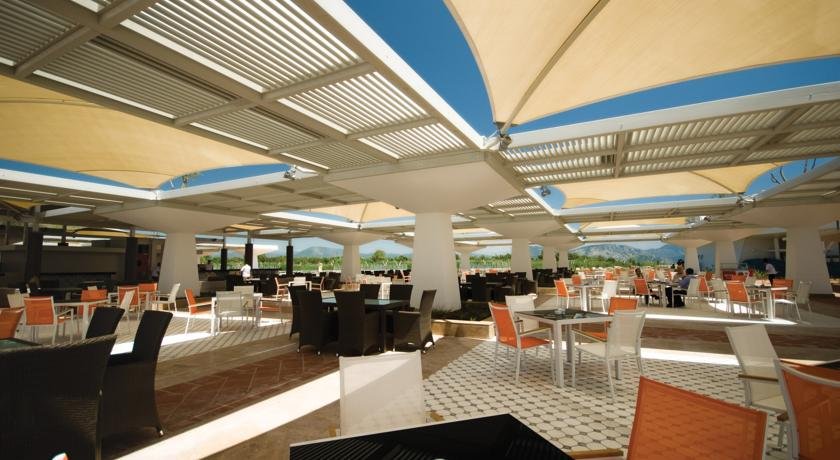 رستوران هتل هیلتون دالامان رستوران هتل هیلتون دالامان