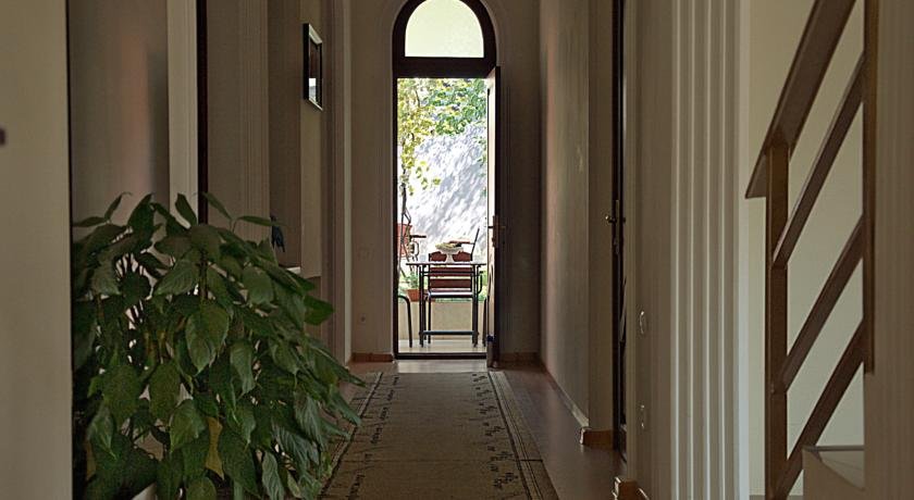 لابی هتل تفلیس گاردن