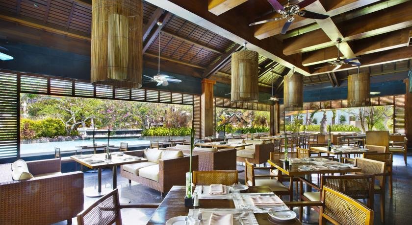 رستوران هتل لاگونا بالی