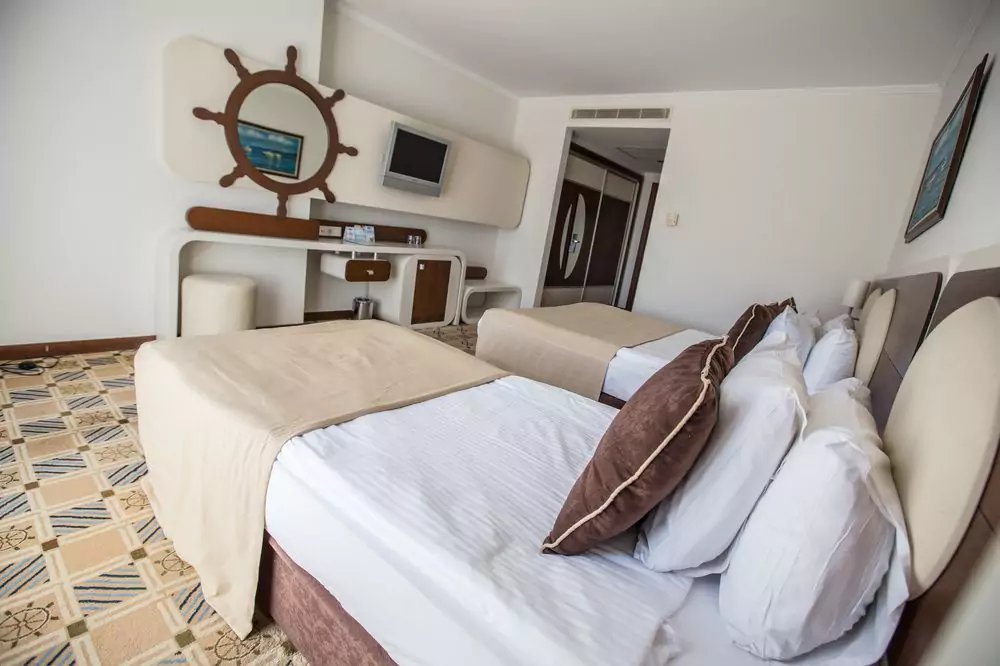 اتاق هتل ترنساتلانتیک آنتالیا اتاق هتل ترنساتلانتیک آنتالیا