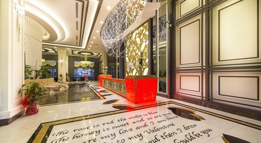 لابی هتل دیاموند پریمیوم آنتالیا لابی هتل دیاموند پریمیوم آنتالیا