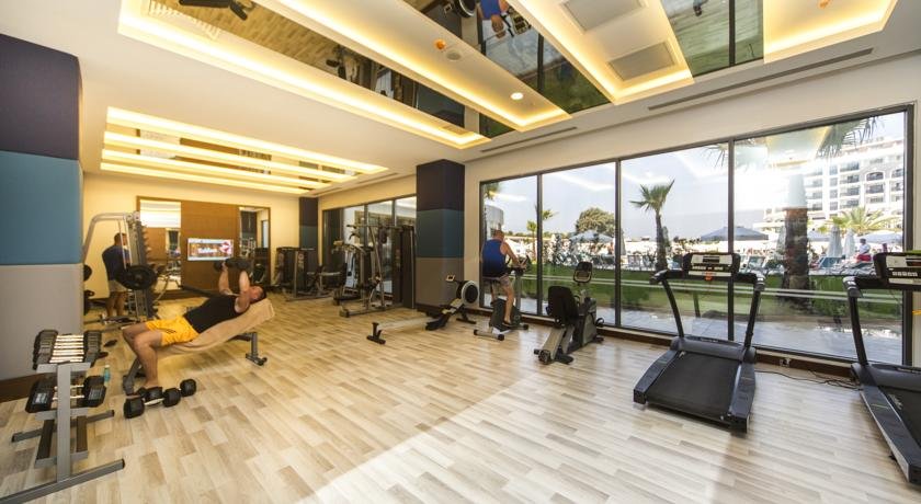 سالن بدنسازی هتل دیاموند پریمیوم آنتالیا سالن بدنسازی هتل دیاموند پریمیوم آنتالیا