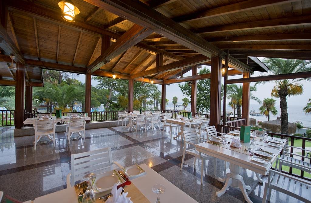 رستوران هتل میرادا دلمار آنتالیا