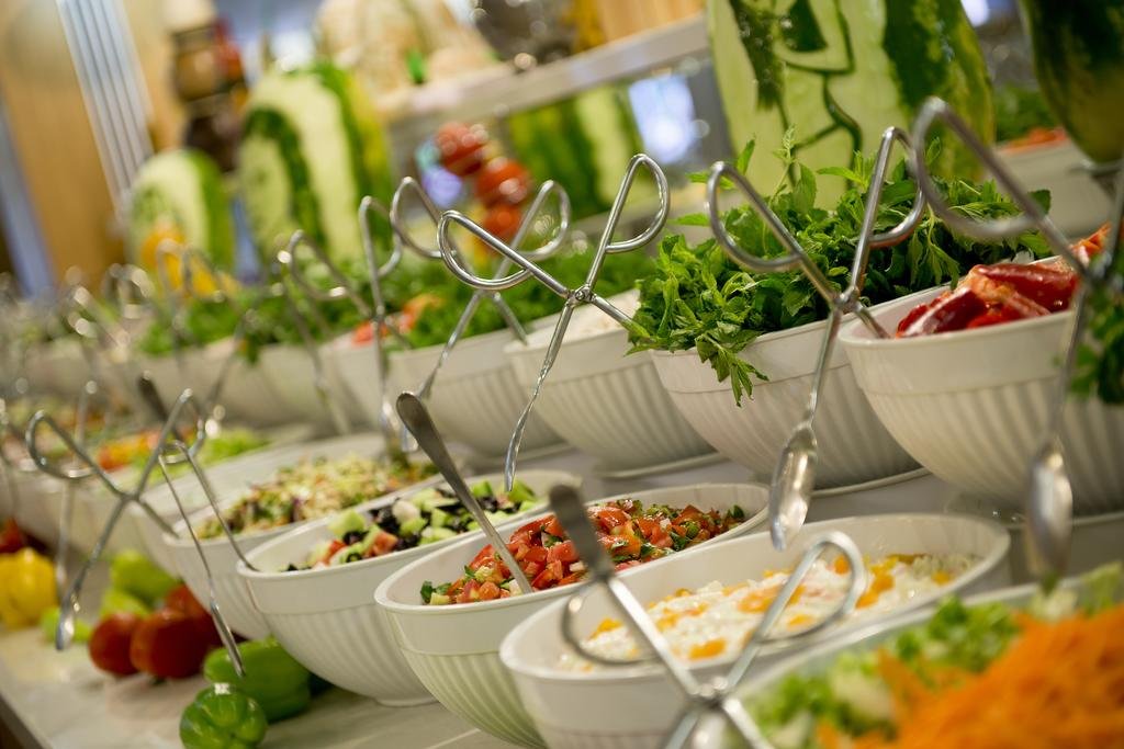 رستوران هتل میرادا دلمار آنتالیا