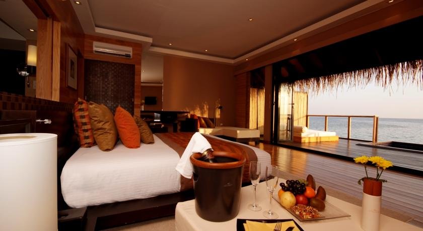 اتاق هتل آداران پرستیژ مالدیو