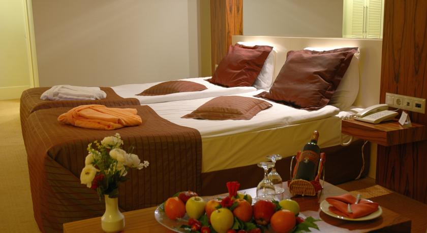 اتاق هتل مدر ریزورت آنتالیا