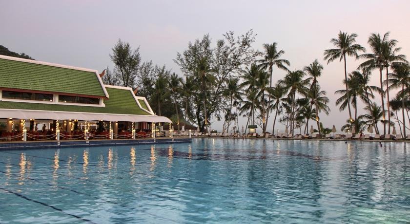 استخر هتل لمریدین پوکت