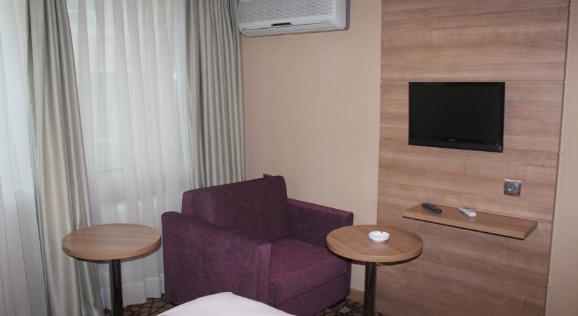 هتل پرنز استانبول ترکیه