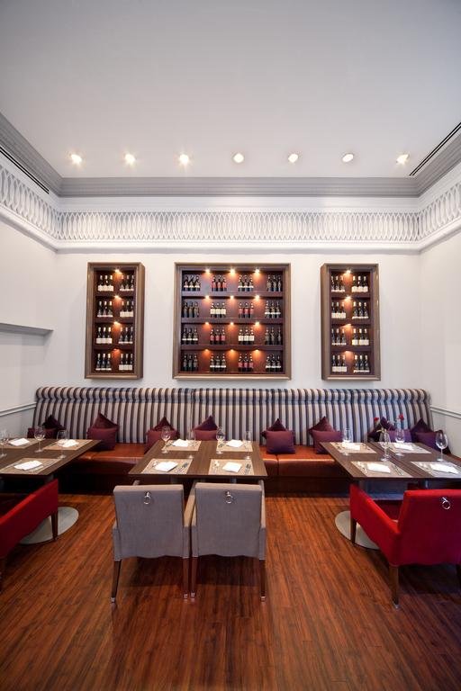 رستوران هتل تفلیس ماریوت