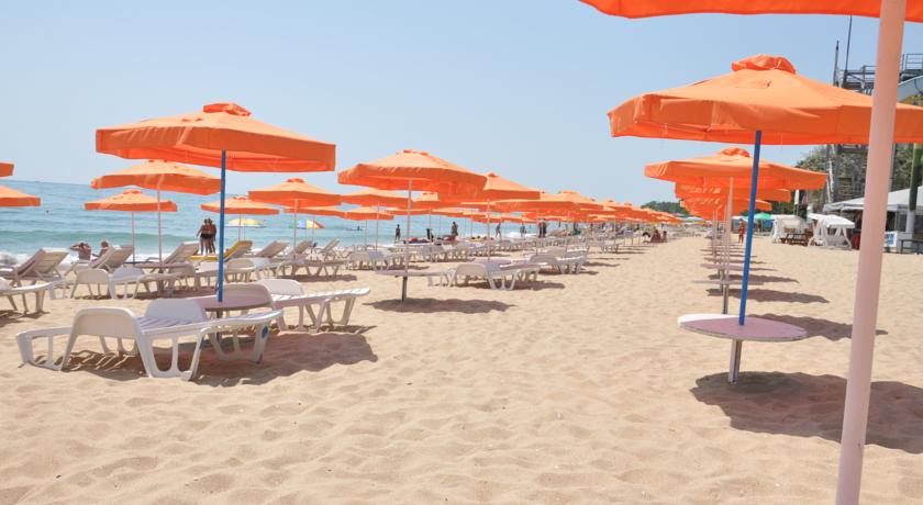 ساحل هتل پام بیچ بلغارستان 