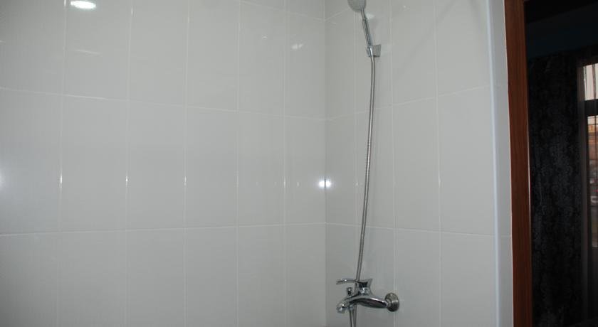 سرویس بهداشتی هتل باکسوس ایروان سرویس بهداشتی هتل باکسوس ایروان