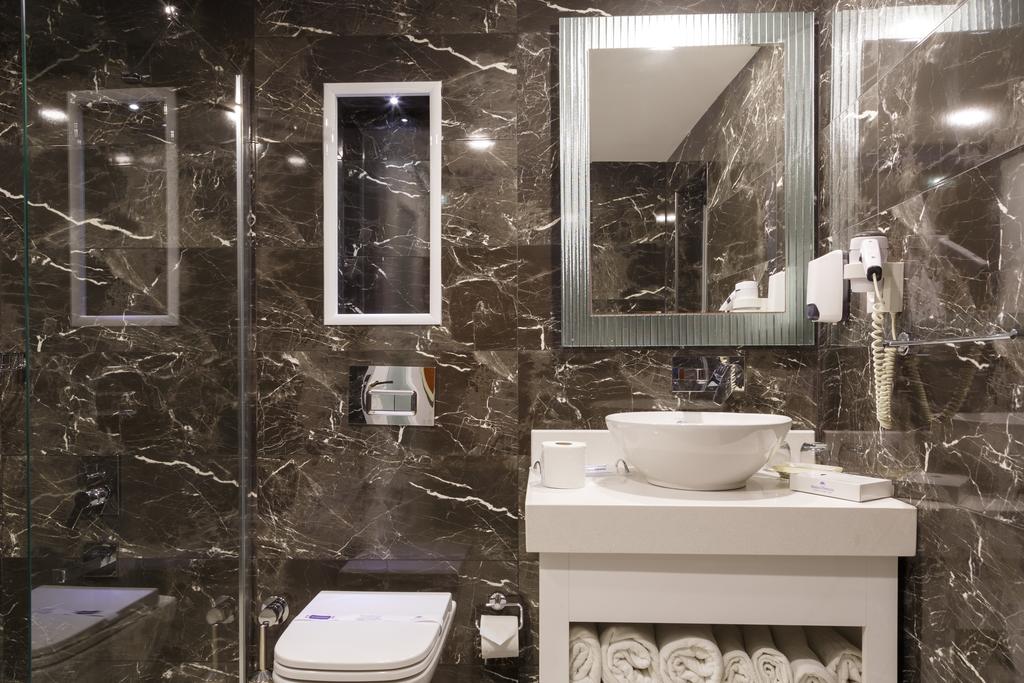 سرویس بهداشتی هتل لابراندا افسوس پرنسس