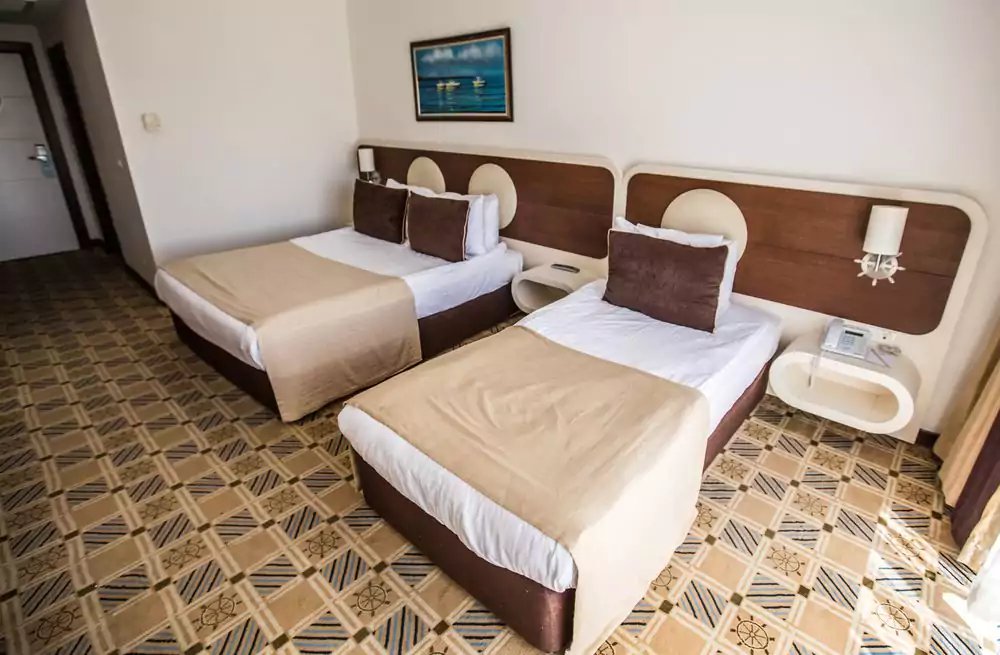 اتاق هتل ترنساتلانتیک آنتالیا اتاق هتل ترنساتلانتیک آنتالیا