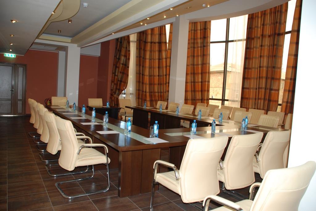  هتل نورک رزیدنس ایروان