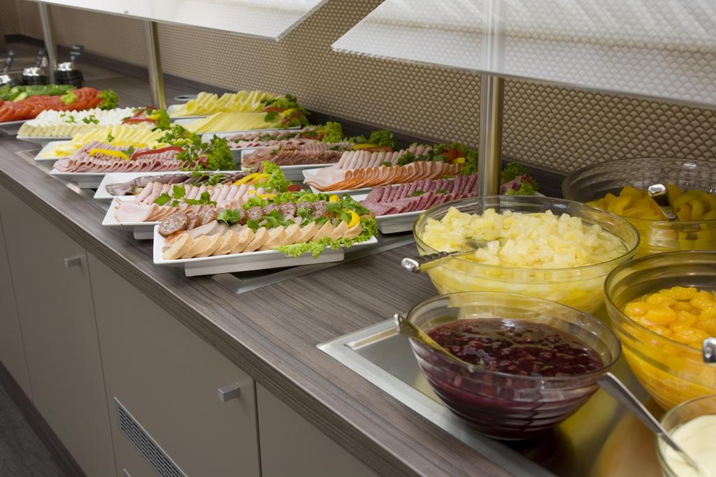 رستوران هتل بست وسترن آم اسپیلت مارکت برلین