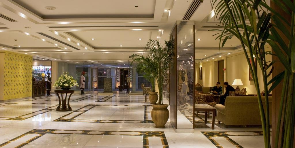 لابی هتل گیت وی فاتح آباد آگرا لابی هتل گیت وی فاتح آباد آگرا