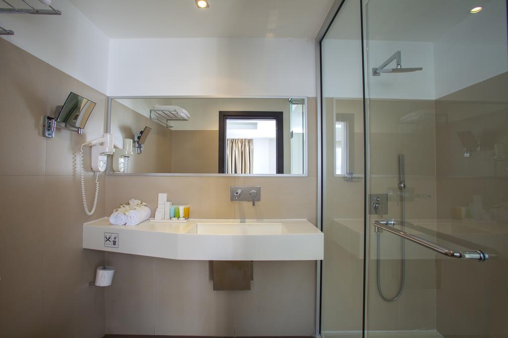 سرویس بهداشتی هتل آمورگوس بوتیک لارناکا