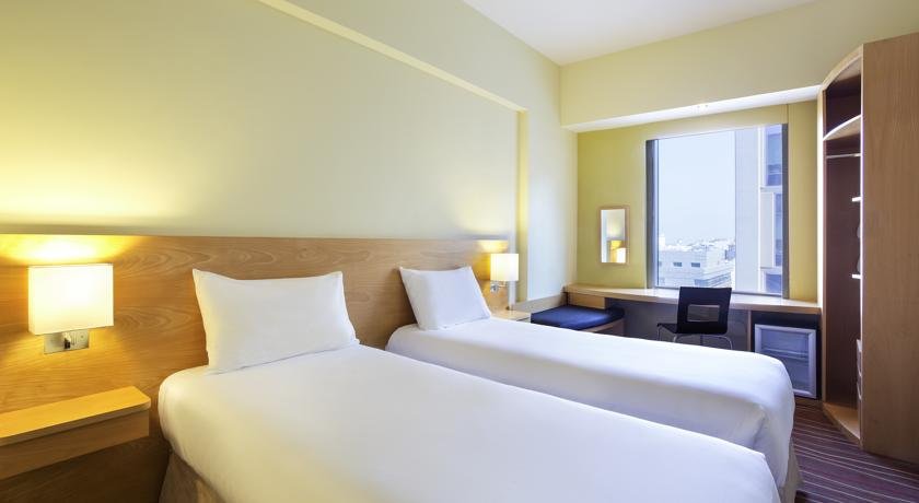 اتاق هتل ایبیس الرقه دبی امارات متحده ی عربی