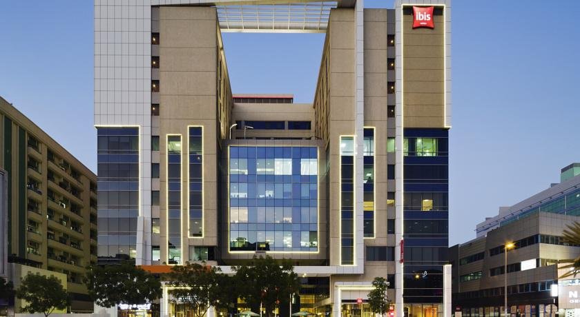 هتل ایبیس الرقه دبی امارات متحده ی عربی