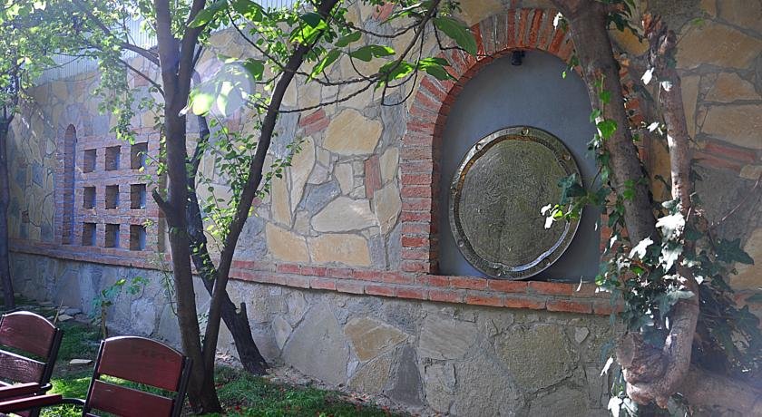 هتل تفلیس گاردن