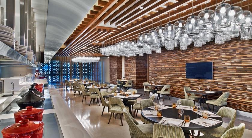 رستوران هتل دبلیو ال هابتور سیتی دبی امارات متحده ی عربی