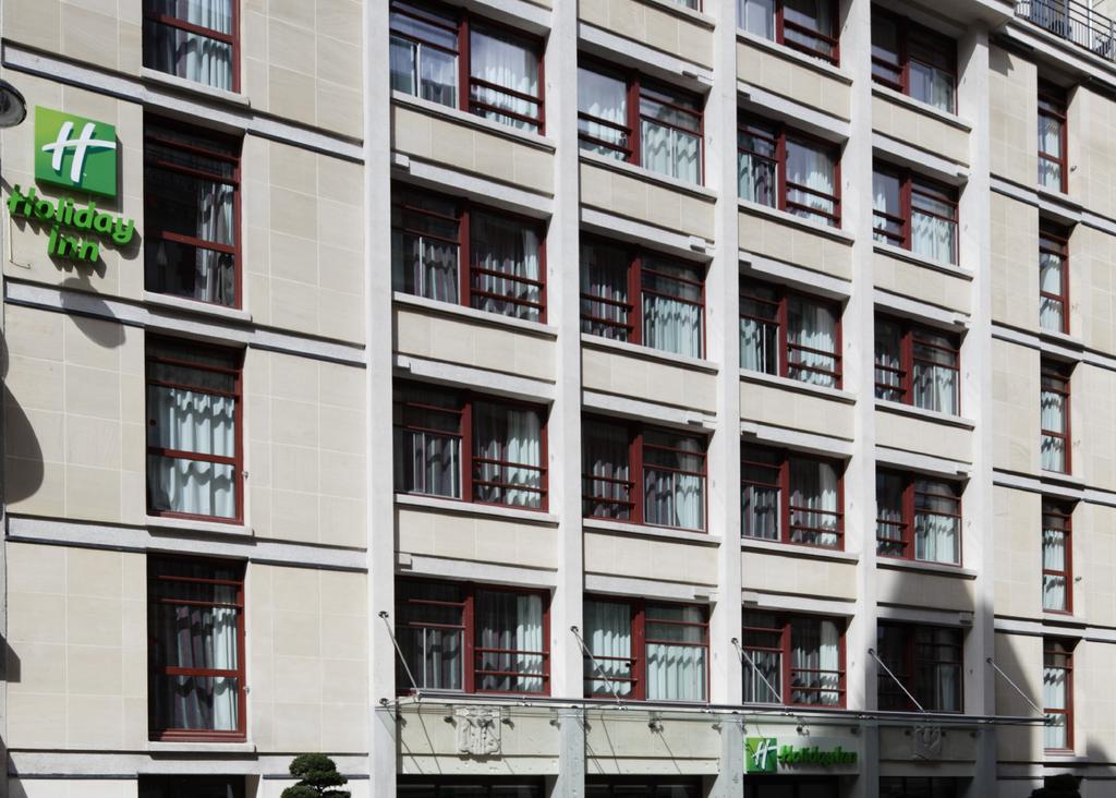 هتل هالیدی این پاریس نوتردام